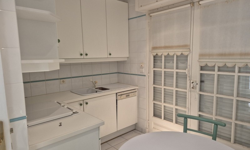 MAISON A ETAGE